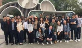 吃瓜群众报道图片