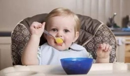 小孩呕吐吃瓜行吗,吃瓜解暑还是加重病情？