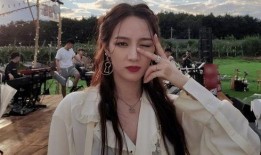 孟姐加入吃瓜,揭秘娱乐圈最新热点