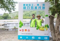 楼下河边吃瓜群众