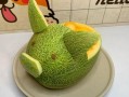 小猪小猪吃哈密瓜,小猪小猪的快乐哈密瓜之旅