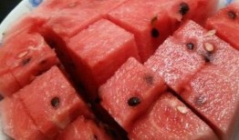 吃瓜群众轩荼粉