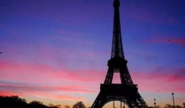 埃菲尔铁塔吃瓜