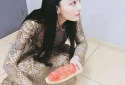 吃瓜小雯,揭秘娱乐圈幕后故事