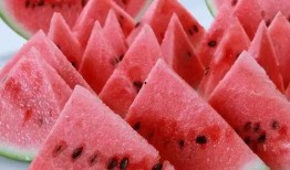 吃瓜群的利益,一场全民参与的娱乐盛宴