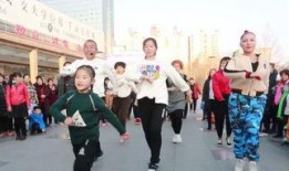 广场舞吃瓜视频,揭秘舞蹈中的欢乐与争议