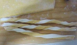 白瓜卷卷怎么吃,白瓜卷卷的多样吃法探索