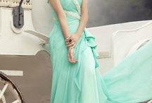 中式婚纱吃瓜,一场穿越时空的甜蜜盛宴