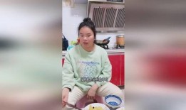 大勇吃大瓜